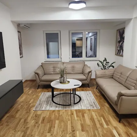 Lägenhet Luxury Vlae 1