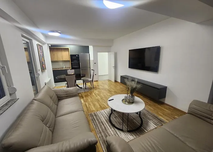 Apartment Luxury Vlae 1